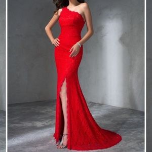 Red bridesmaid dress size 16